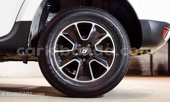 Acheter Import Voiture Renault Duster Blanc à Import - Dubai, Ouganda Acheter Import Voiture Renault Duster Blanc à Import - Dubai, Ouganda