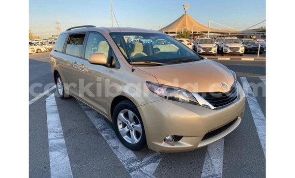 Buy Import Toyota Sienna Other Car in Import - Dubai in Uganda Buy Import Toyota Sienna Other Car in Import - Dubai in Uganda