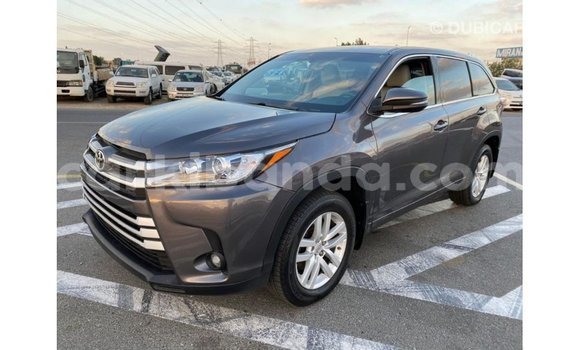 Buy Import Toyota Highlander Other Car in Import - Dubai in Uganda Buy Import Toyota Highlander Other Car in Import - Dubai in Uganda