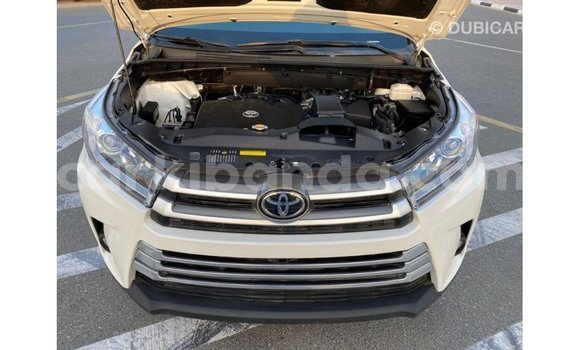 Buy Import Toyota Highlander White Car in Import - Dubai in Uganda Buy Import Toyota Highlander White Car in Import - Dubai in Uganda