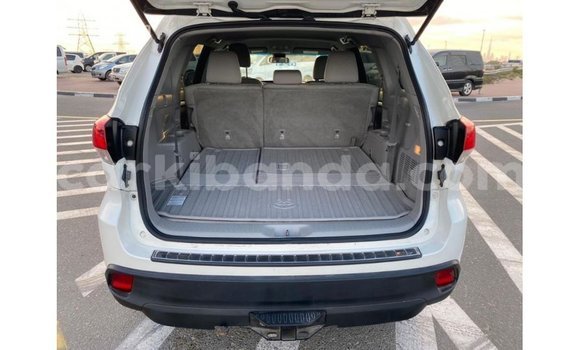 Buy Import Toyota Highlander White Car in Import - Dubai in Uganda Buy Import Toyota Highlander White Car in Import - Dubai in Uganda
