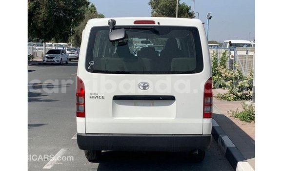 Buy Import Toyota Hiace White Car in Import - Dubai in Uganda Buy Import Toyota Hiace White Car in Import - Dubai in Uganda