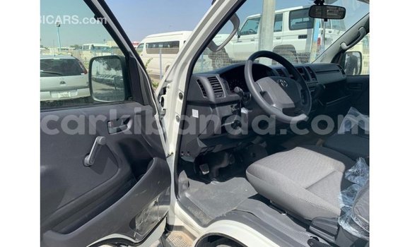 Buy Import Toyota Hiace White Car in Import - Dubai in Uganda Buy Import Toyota Hiace White Car in Import - Dubai in Uganda