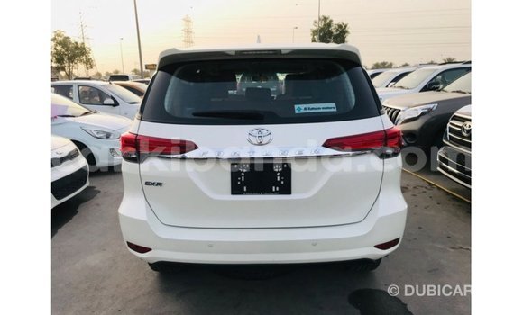 Gura Imported Toyota Fortuner White Imodoka i Import - Dubai mu Uganda Gura Imported Toyota Fortuner White Imodoka i Import - Dubai mu Uganda