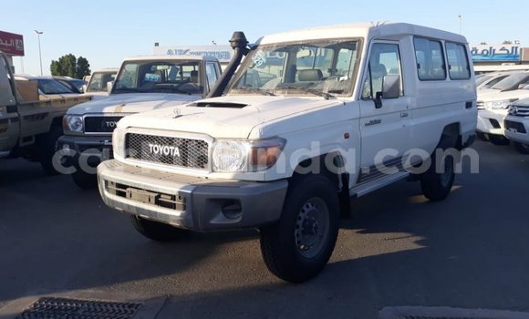 Buy Import Toyota Land Cruiser White Car in Import - Dubai in Uganda Buy Import Toyota Land Cruiser White Car in Import - Dubai in Uganda
