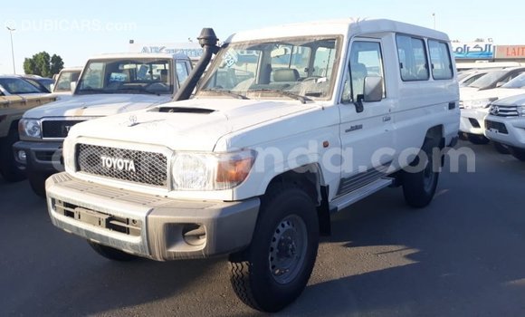 Buy Import Toyota Land Cruiser White Car in Import - Dubai in Uganda Buy Import Toyota Land Cruiser White Car in Import - Dubai in Uganda