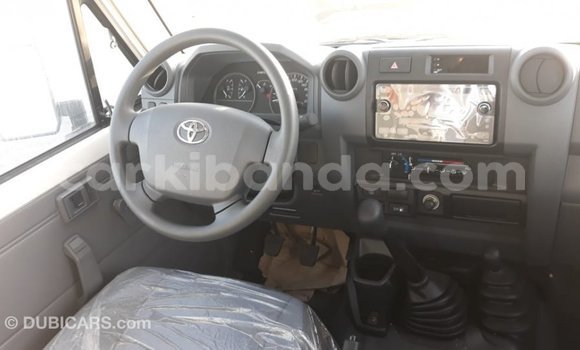Buy Import Toyota Land Cruiser White Car in Import - Dubai in Uganda Buy Import Toyota Land Cruiser White Car in Import - Dubai in Uganda