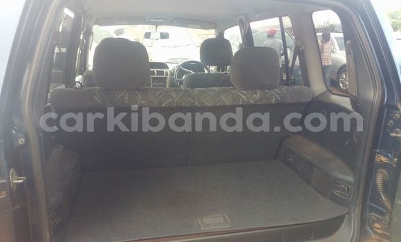 Nunua Ilio tumika Mitsubishi Pajero Bluu Gari ndani ya Kampala nchini Uganda Nunua Ilio tumika Mitsubishi Pajero Bluu Gari ndani ya Kampala nchini Uganda