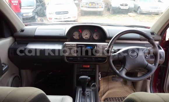 Nunua Ilio tumika Nissan X–Trail Nyekundu Gari ndani ya Kampala nchini Uganda Nunua Ilio tumika Nissan X–Trail Nyekundu Gari ndani ya Kampala nchini Uganda