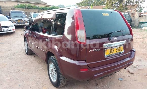 Nunua Ilio tumika Nissan X–Trail Nyekundu Gari ndani ya Kampala nchini Uganda Nunua Ilio tumika Nissan X–Trail Nyekundu Gari ndani ya Kampala nchini Uganda