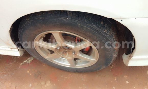 Nunua Ilio tumika Toyota Gaia Nyeupe Gari ndani ya Kampala nchini Uganda Nunua Ilio tumika Toyota Gaia Nyeupe Gari ndani ya Kampala nchini Uganda