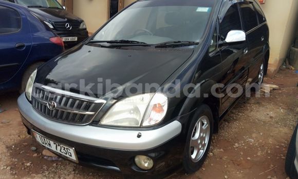 Nunua Ilio tumika Toyota Nadia Nyeusi Gari ndani ya Kampala nchini Uganda Nunua Ilio tumika Toyota Nadia Nyeusi Gari ndani ya Kampala nchini Uganda