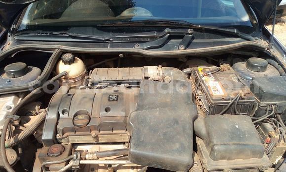 Acheter Occasion Voiture Peugeot 206 Bleu à Kampala, Ouganda Acheter Occasion Voiture Peugeot 206 Bleu à Kampala, Ouganda