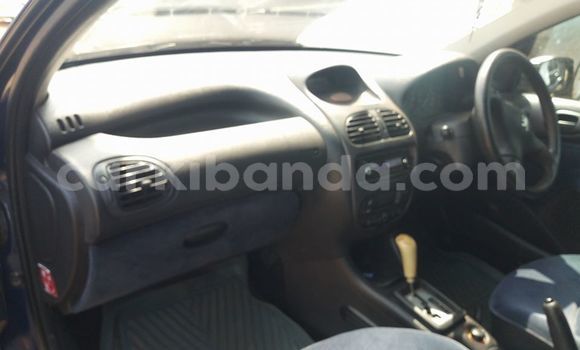 Acheter Occasion Voiture Peugeot 206 Bleu à Kampala, Ouganda Acheter Occasion Voiture Peugeot 206 Bleu à Kampala, Ouganda