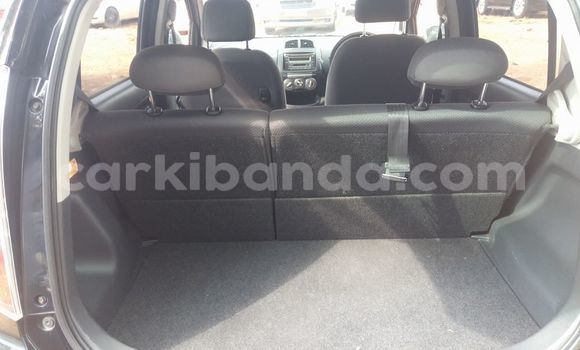 Nunua Ilio tumika Toyota Passo Nyeusi Gari ndani ya Kampala nchini Uganda Nunua Ilio tumika Toyota Passo Nyeusi Gari ndani ya Kampala nchini Uganda