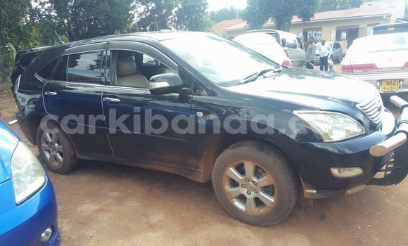 Nunua Ilio tumika Toyota Harrier Nyeusi Gari ndani ya Kampala nchini Uganda Nunua Ilio tumika Toyota Harrier Nyeusi Gari ndani ya Kampala nchini Uganda