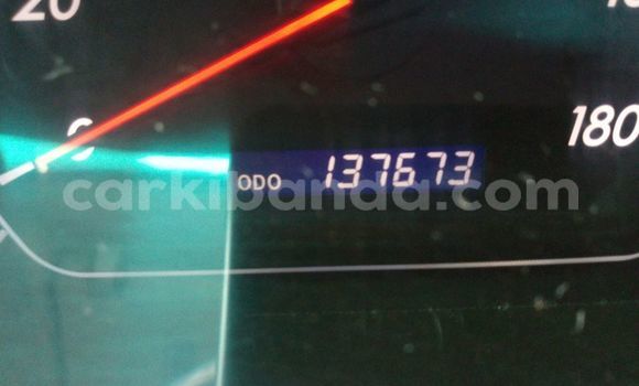 Nunua Ilio tumika Toyota Alphard Nyingine Gari ndani ya Kampala nchini Uganda Nunua Ilio tumika Toyota Alphard Nyingine Gari ndani ya Kampala nchini Uganda