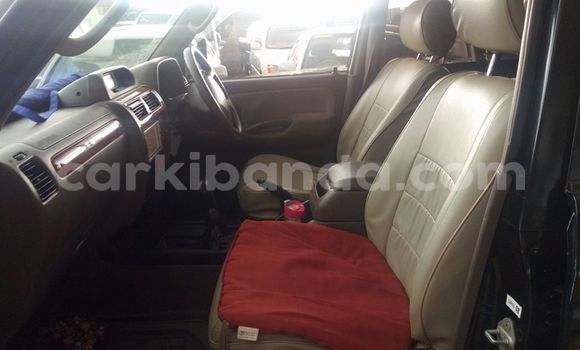 Acheter Occasion Voiture Toyota Land Cruiser Prado Noir à Kampala, Ouganda Acheter Occasion Voiture Toyota Land Cruiser Prado Noir à Kampala, Ouganda