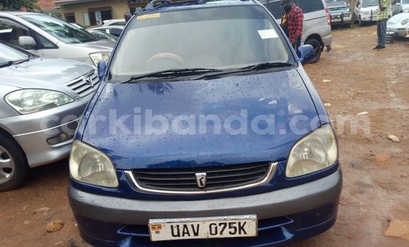Nunua Ilio tumika Toyota Raum Bluu Gari ndani ya Kampala nchini Uganda Nunua Ilio tumika Toyota Raum Bluu Gari ndani ya Kampala nchini Uganda