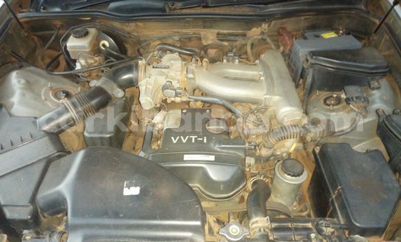 Nunua Ilio tumika Toyota Progres Fedha Gari ndani ya Kampala nchini Uganda Nunua Ilio tumika Toyota Progres Fedha Gari ndani ya Kampala nchini Uganda