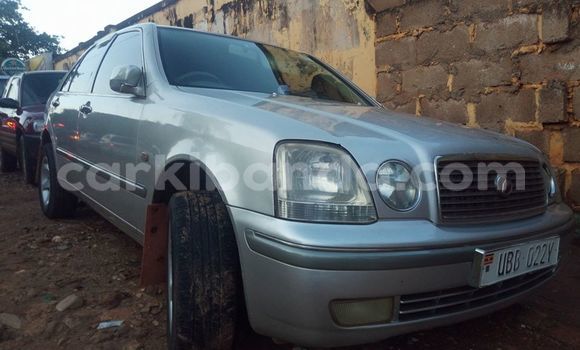Nunua Ilio tumika Toyota Progres Fedha Gari ndani ya Kampala nchini Uganda Nunua Ilio tumika Toyota Progres Fedha Gari ndani ya Kampala nchini Uganda