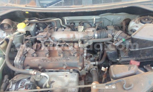 Nunua Ilio tumika Nissan X–Trail Bluu Gari ndani ya Kampala nchini Uganda Nunua Ilio tumika Nissan X–Trail Bluu Gari ndani ya Kampala nchini Uganda