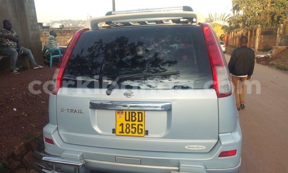 Nunua Ilio tumika Nissan X–Trail Bluu Gari ndani ya Kampala nchini Uganda Nunua Ilio tumika Nissan X–Trail Bluu Gari ndani ya Kampala nchini Uganda