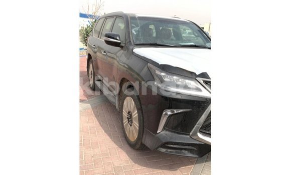 Acheter Import Voiture Lexus LX Noir à Import - Dubai, Ouganda Acheter Import Voiture Lexus LX Noir à Import - Dubai, Ouganda