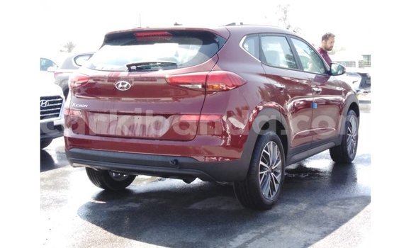 Gura Imported Hyundai Tucson Red Imodoka i Import - Dubai mu Uganda Gura Imported Hyundai Tucson Red Imodoka i Import - Dubai mu Uganda