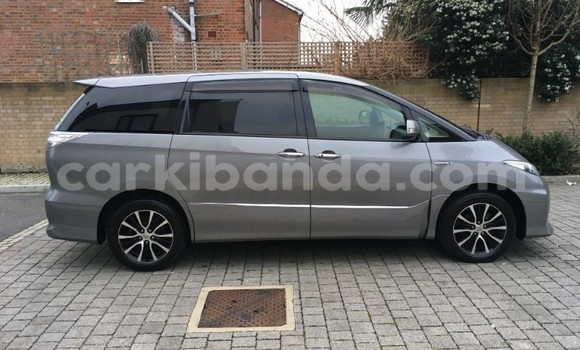 Buy Used Toyota Estima Other Car in Kampala in Uganda Buy Used Toyota Estima Other Car in Kampala in Uganda