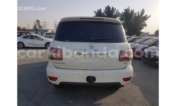 Gura Imported Nissan Patrol White Imodoka i Import - Dubai mu Uganda Gura Imported Nissan Patrol White Imodoka i Import - Dubai mu Uganda