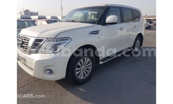 Gura Imported Nissan Patrol White Imodoka i Import - Dubai mu Uganda Gura Imported Nissan Patrol White Imodoka i Import - Dubai mu Uganda