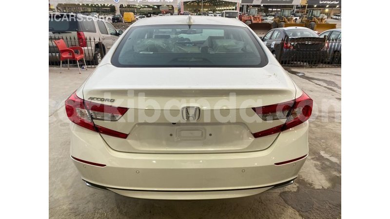 Big with watermark honda t uganda import dubai 9729