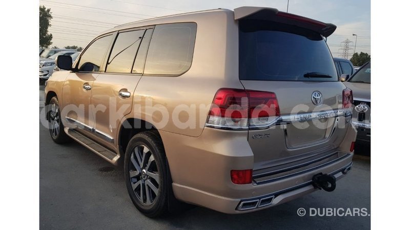Big with watermark toyota land cruiser uganda import dubai 9731