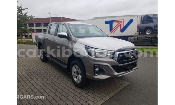 Buy Import Toyota Hilux Other Car in Import - Dubai in Uganda Buy Import Toyota Hilux Other Car in Import - Dubai in Uganda