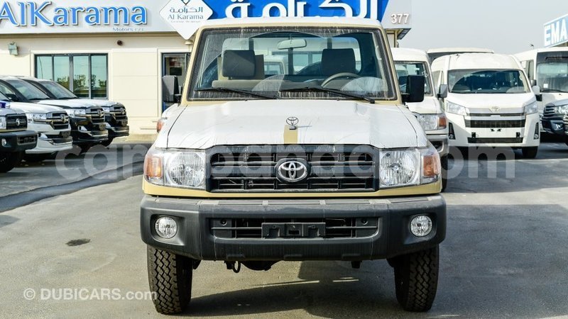 Big with watermark toyota land cruiser uganda import dubai 9740