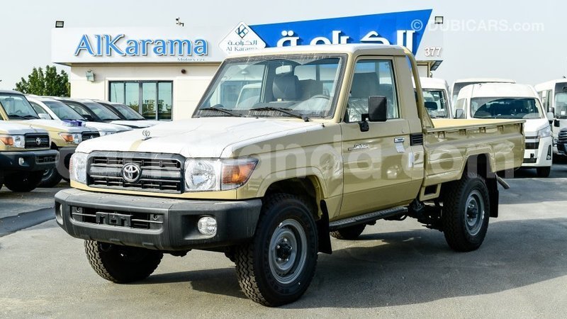 Big with watermark toyota land cruiser uganda import dubai 9740