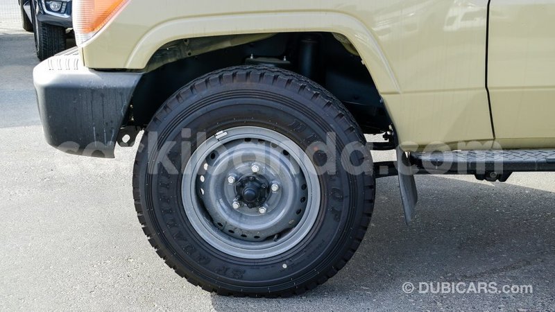 Big with watermark toyota land cruiser uganda import dubai 9740