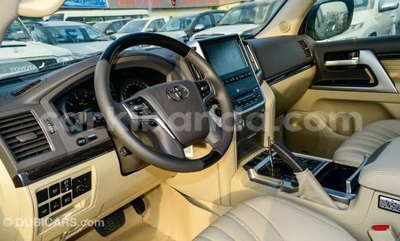 Buy Import Toyota Land Cruiser Black Car in Import - Dubai in Uganda Buy Import Toyota Land Cruiser Black Car in Import - Dubai in Uganda