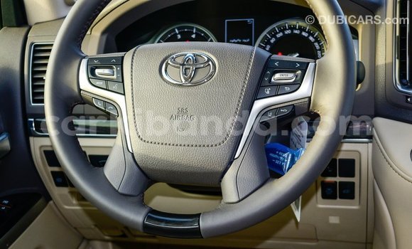 Buy Import Toyota Land Cruiser Black Car in Import - Dubai in Uganda Buy Import Toyota Land Cruiser Black Car in Import - Dubai in Uganda