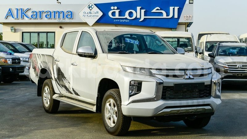 Big with watermark mitsubishi l200 uganda import dubai 9750