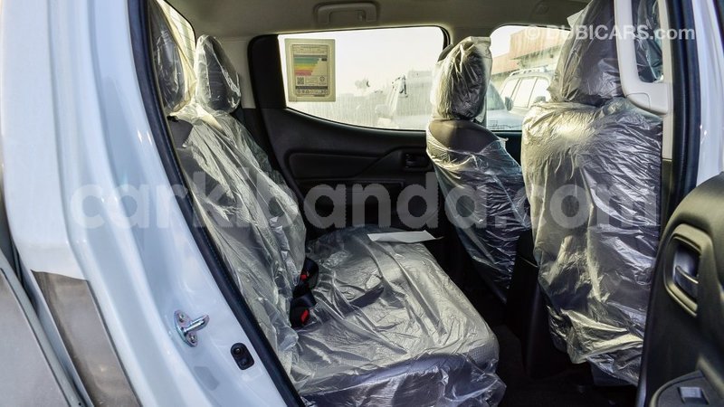 Big with watermark mitsubishi l200 uganda import dubai 9750