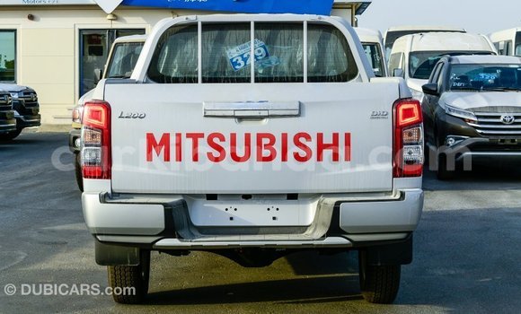 Buy Import Mitsubishi L200 White Car in Import - Dubai in Uganda Buy Import Mitsubishi L200 White Car in Import - Dubai in Uganda