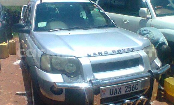 Buy Used Land Rover Defender Silver Car in Kampala in Uganda Buy Used Land Rover Defender Silver Car in Kampala in Uganda