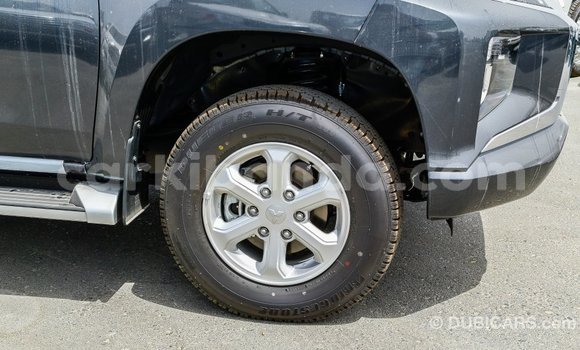 Buy Import Mitsubishi L200 Other Car in Import - Dubai in Uganda Buy Import Mitsubishi L200 Other Car in Import - Dubai in Uganda