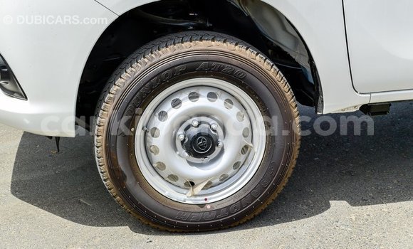Buy Import Toyota Hilux White Car in Import - Dubai in Uganda Buy Import Toyota Hilux White Car in Import - Dubai in Uganda