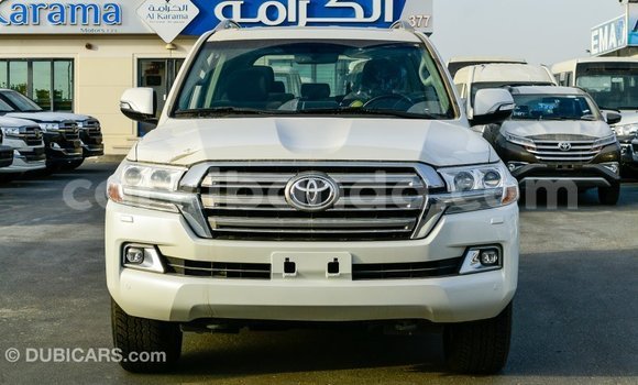Buy Import Toyota Land Cruiser White Car in Import - Dubai in Uganda Buy Import Toyota Land Cruiser White Car in Import - Dubai in Uganda
