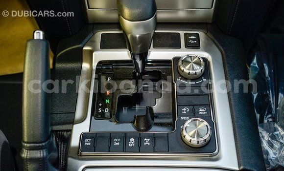 Buy Import Toyota Land Cruiser White Car in Import - Dubai in Uganda Buy Import Toyota Land Cruiser White Car in Import - Dubai in Uganda
