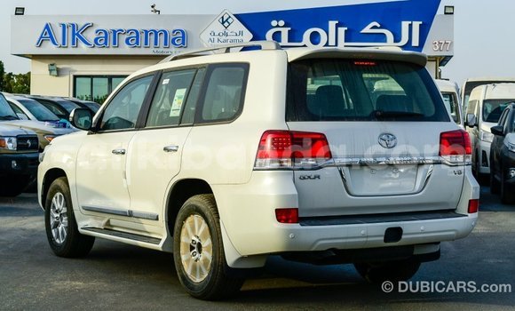 Buy Import Toyota Land Cruiser White Car in Import - Dubai in Uganda Buy Import Toyota Land Cruiser White Car in Import - Dubai in Uganda