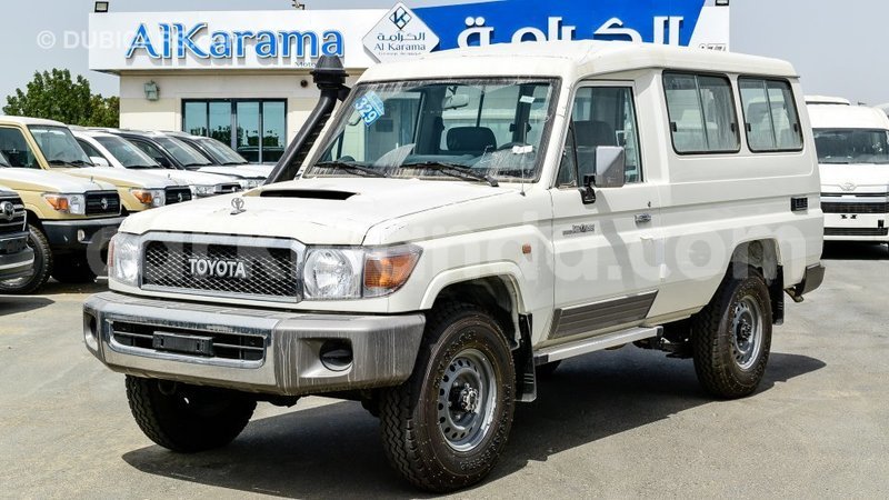 Big with watermark toyota land cruiser uganda import dubai 9760